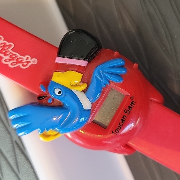Kellogg's TOUCAN SAM Digital Wristwatch toy for kids - Picture 2 of 5